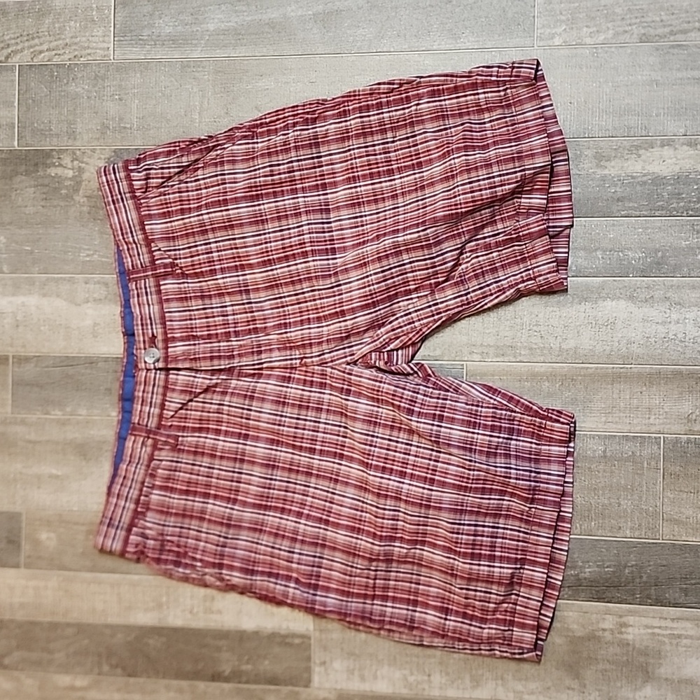 Weather proof brand plaid shorts